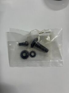 Ital 32 mm Akülü Budama Makası Yağlama Vidalama Seti